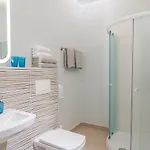 Hop House Garni Hotel 3*