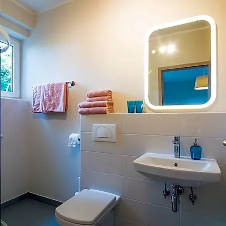 Hop House Garni 3* Postojna