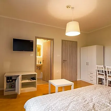 Hop House Garni 3* Postojna