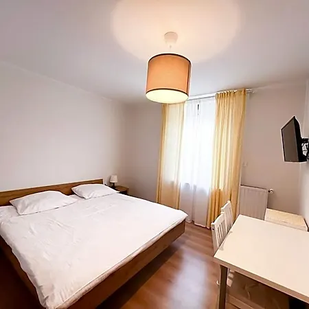 Hop House Garni 3* Postojna