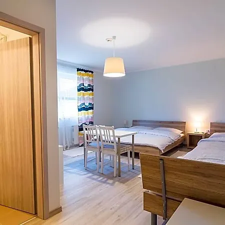 Hotel Hop House Garni