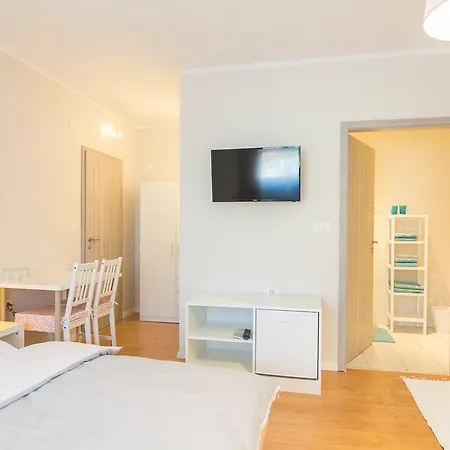 Hotel Hop House Garni