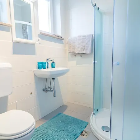 Hop House Garni Postojna