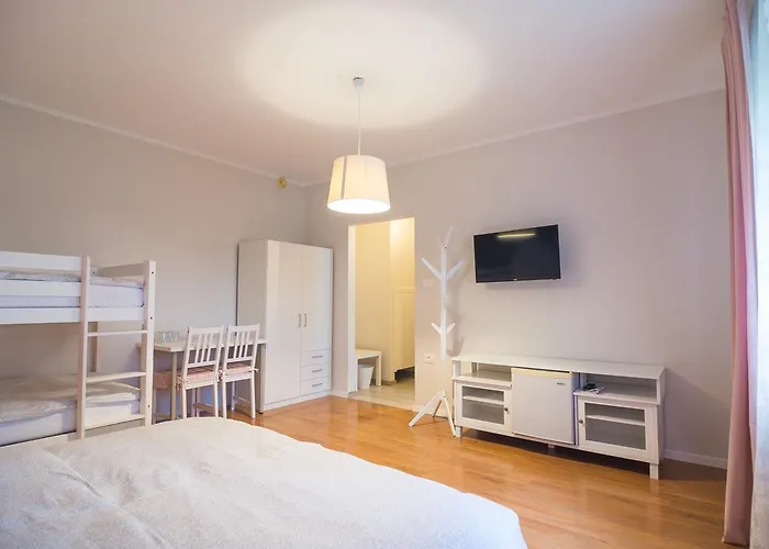 Ξενοδοχείο Hop House Garni